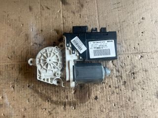 bontott CITROËN C8 Bal első Ablakemelő Motor