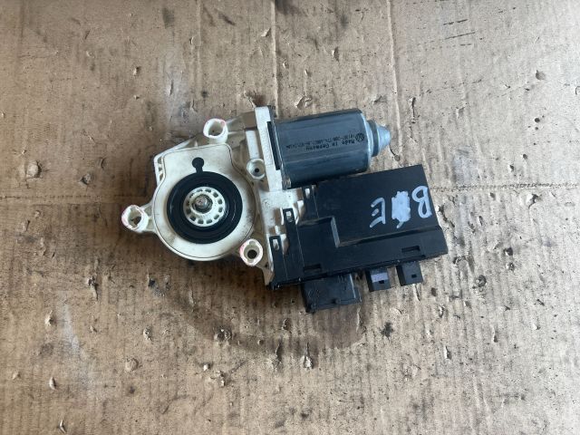 bontott CITROËN C8 Bal első Ablakemelő Motor