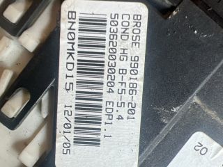 bontott CITROËN C8 Bal első Ablakemelő Motor