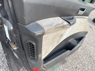 bontott CITROËN C8 Bal első Ajtó (Részeivel)