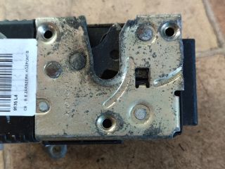 bontott CITROËN C8 Bal első Ajtózár