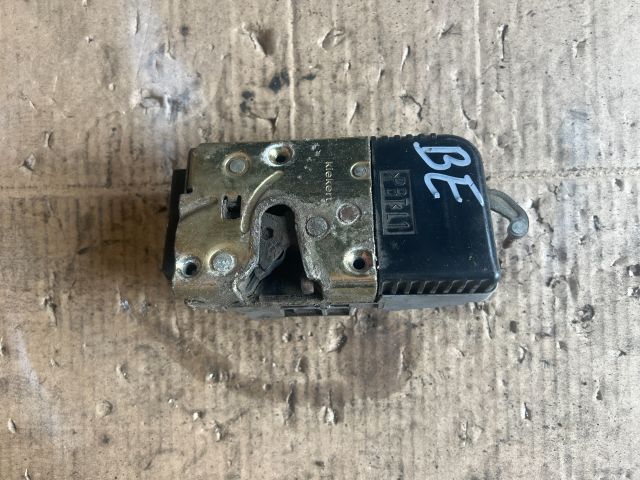 bontott CITROËN C8 Bal első Ajtózár