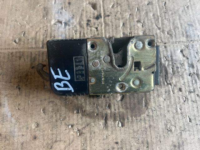 bontott CITROËN C8 Bal első Ajtózár