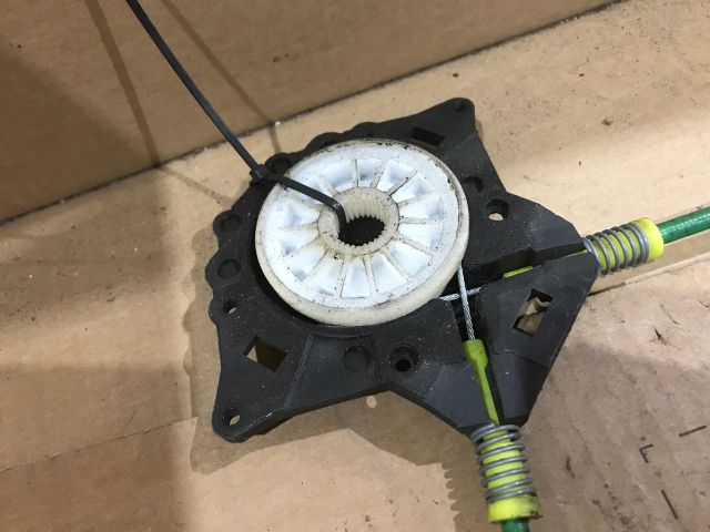 bontott CITROËN C8 Bal hátsó Ablakemelő Szerkezet (Elektromos)