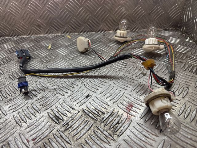 bontott CITROËN C8 Bal Hátsó Lámpa Foglalat