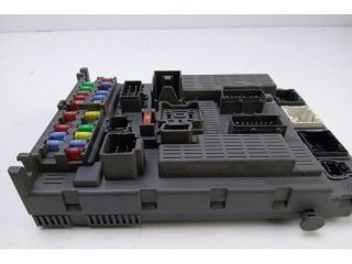 bontott CITROËN C8 Biztosítéktábla Utastér