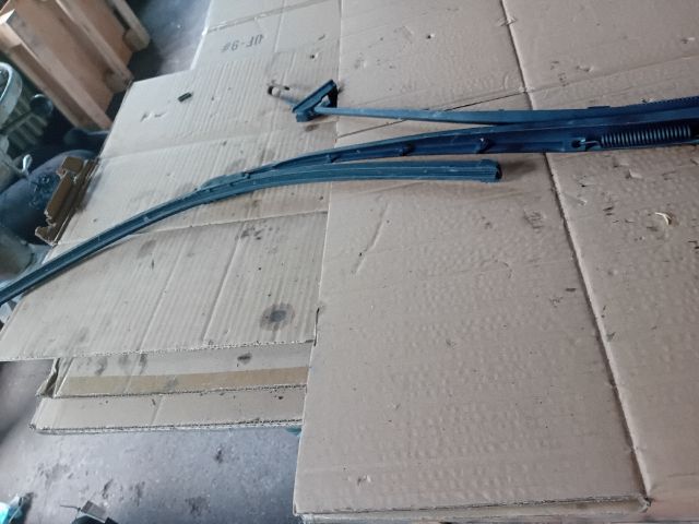 bontott CITROËN C8 Első Ablaktörlő Kar