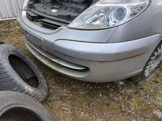 bontott CITROËN C8 Első Lökhárító (Részeivel)