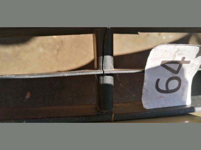 bontott CITROËN C8 Első Lökhárító (Üresen)