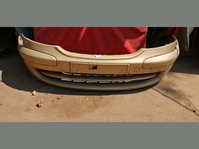 bontott CITROËN C8 Első Lökhárító (Üresen)