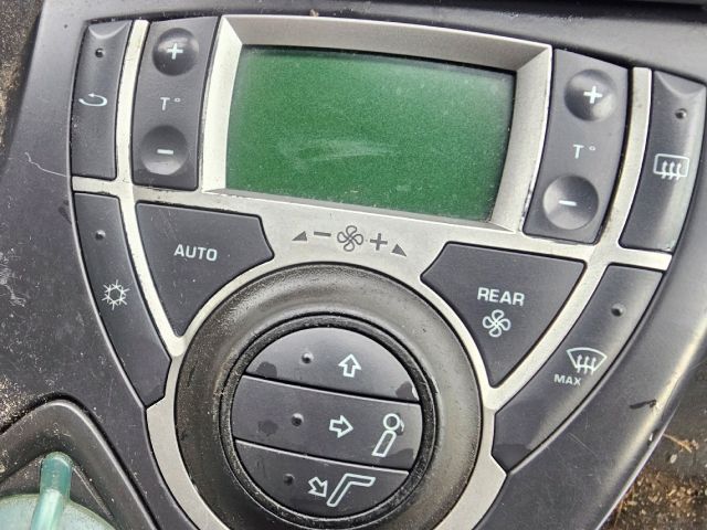 bontott CITROËN C8 Fűtéskapcsoló (digit klímás)