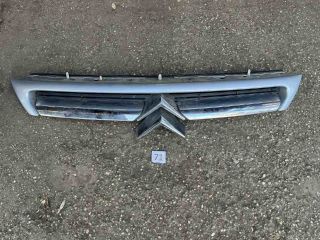 bontott CITROËN C8 Hűtőrács