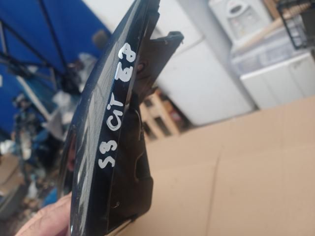 bontott CITROËN C8 Hűtőrács