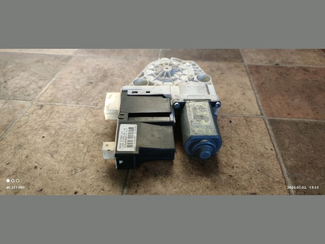 bontott CITROËN C8 Jobb első Ablakemelő Motor