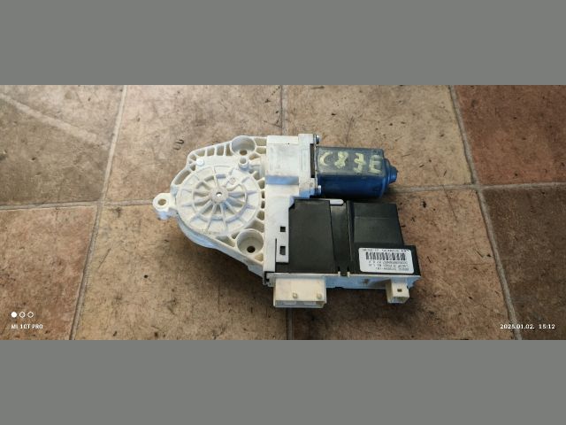 bontott CITROËN C8 Jobb első Ablakemelő Motor