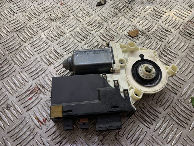 bontott CITROËN C8 Jobb első Ablakemelő Motor