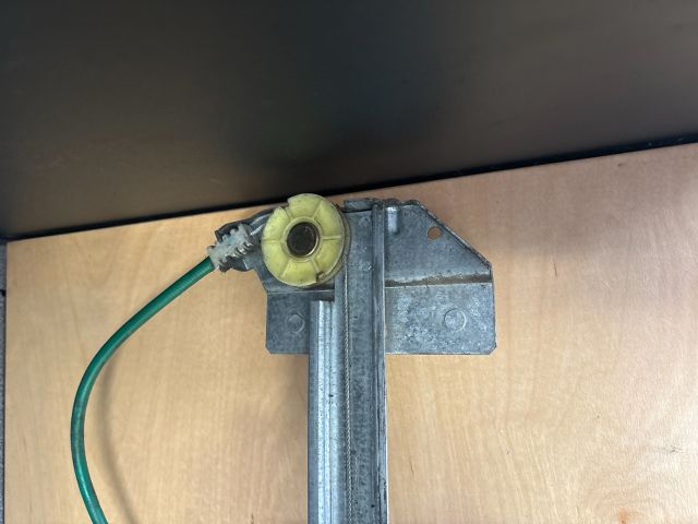 bontott CITROËN C8 Jobb hátsó Ablakemelő Szerkezet (Elektromos)