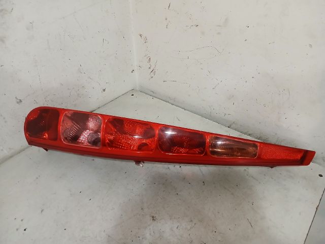 bontott CITROËN C8 Jobb Hátsó Lámpa