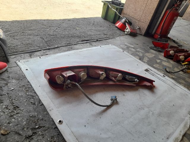 bontott CITROËN C8 Jobb Hátsó Lámpa