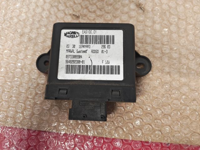 bontott CITROËN C8 Üzemanyag Befecskendező Vezérlő