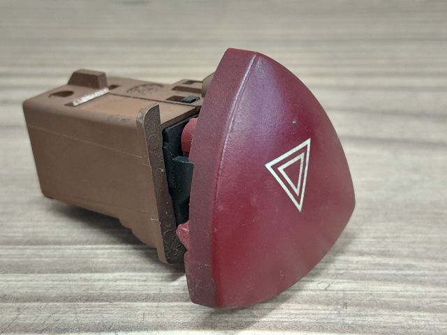 bontott CITROËN C8 Vészvillogó Kapcsoló