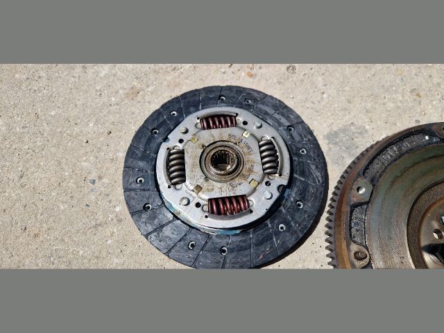 bontott CITROËN DS3 Kuplung Szett Lendkerékkel