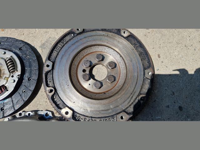 bontott CITROËN DS3 Kuplung Szett Lendkerékkel