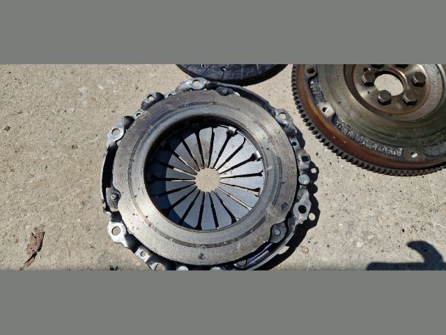 bontott CITROËN DS3 Kuplung Szett Lendkerékkel