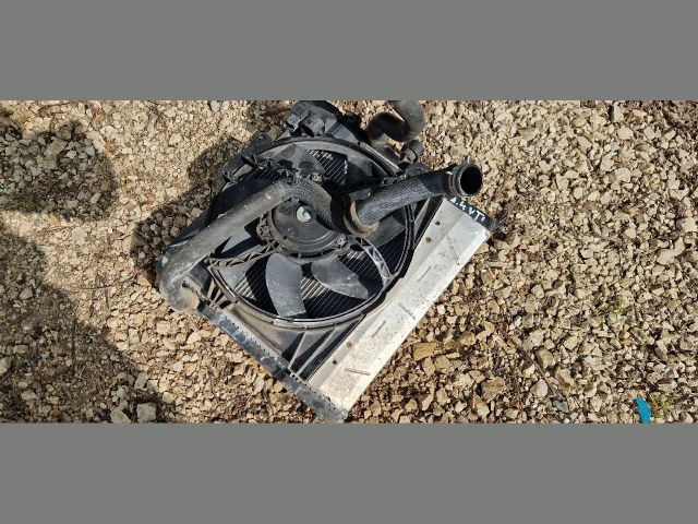 bontott CITROËN DS3 Vízhűtő Radiátor (Klímás)