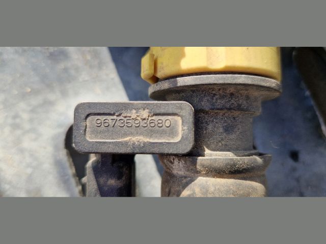 bontott CITROËN DS3 Légbeömlő Cső