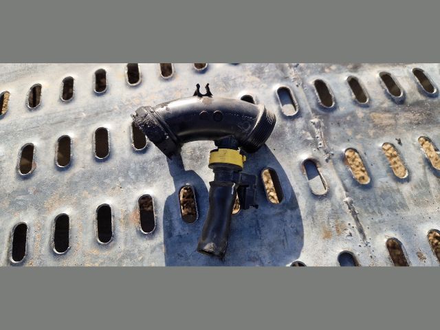 bontott CITROËN DS3 Légbeömlő Cső