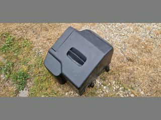 bontott CITROËN DS3 Akkumulátor Fedél