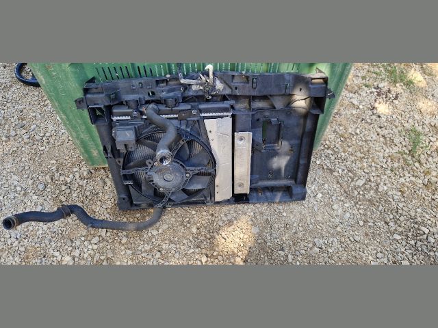 bontott CITROËN DS3 Komplett Homlokfal (Részeivel)