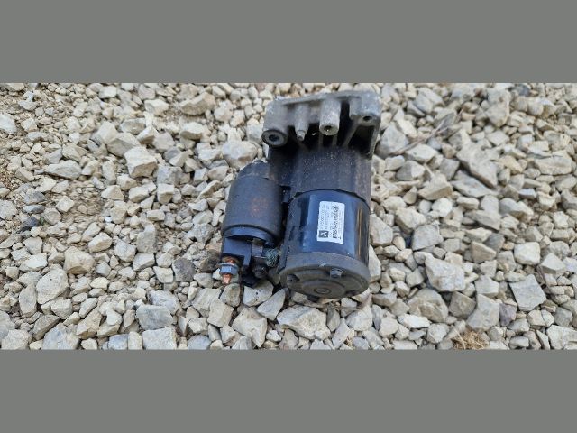 bontott CITROËN DS3 Önindító