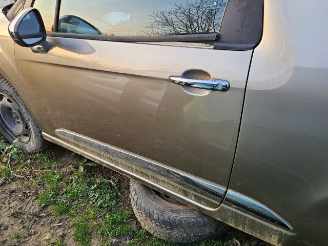 bontott CITROËN DS3 Bal első Ajtó (Üres lemez)