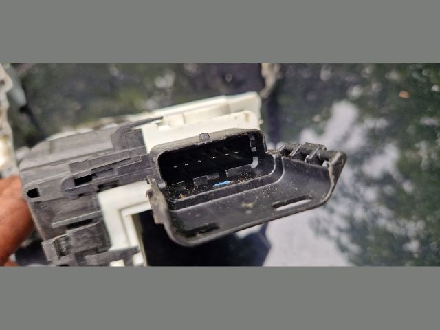 bontott CITROËN DS3 Bal első Ajtózár