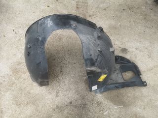 bontott CITROËN DS3 Bal első Dobbetét (Kerékjárati, Műanyag)