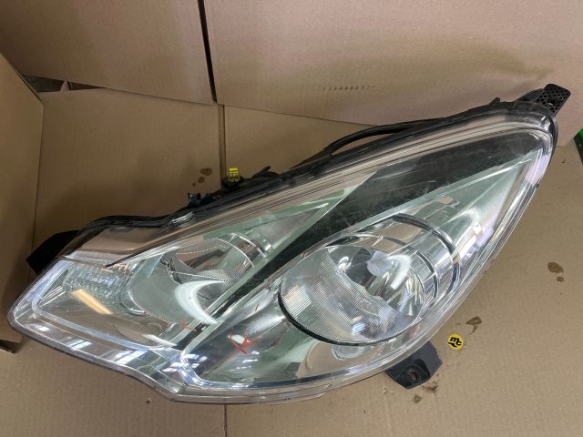 bontott CITROËN DS3 Bal Fényszóró