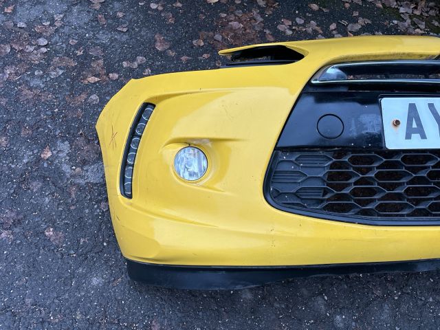 bontott CITROËN DS3 Első Lökhárító (Részeivel)