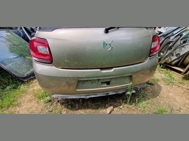 bontott CITROËN DS3 Hátsó Lökhárító (Részeivel)