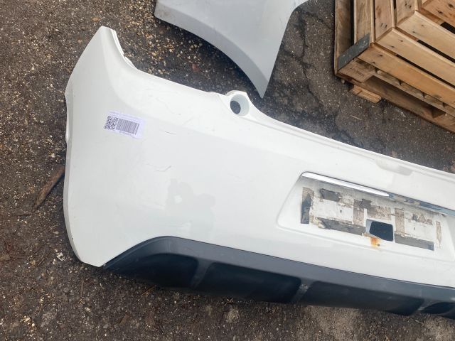 bontott CITROËN DS3 Hátsó Lökhárító (Részeivel)