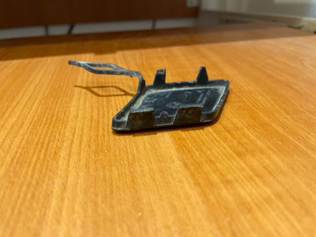 bontott CITROËN DS3 Hátsó Vonószem Burkolat