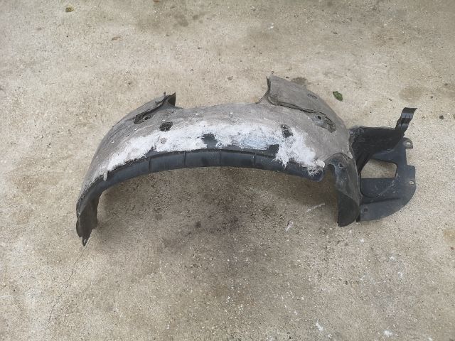 bontott CITROËN DS3 Jobb első Dobbetét (Kerékjárati, Műanyag)