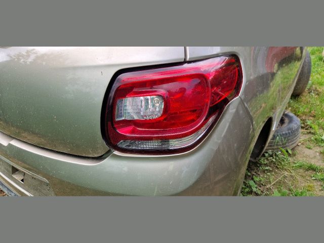 bontott CITROËN DS3 Jobb Hátsó Lámpa