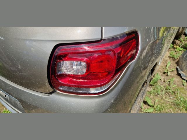 bontott CITROËN DS3 Jobb Hátsó Lámpa