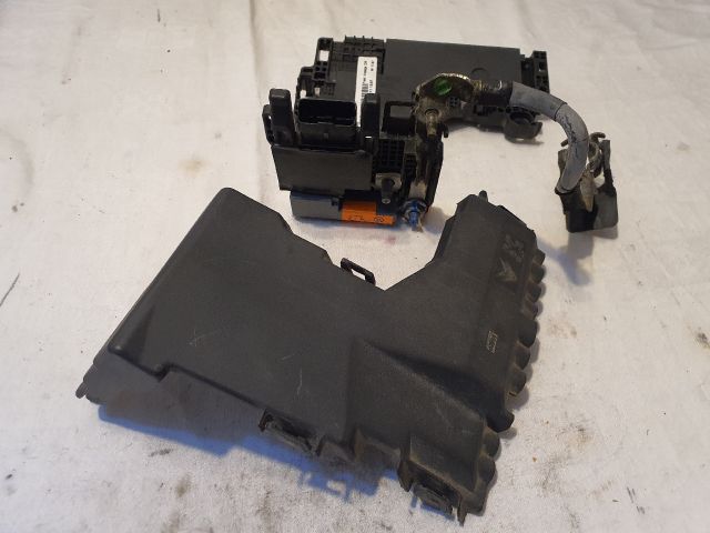 bontott CITROËN DS4 Biztosítéktábla Motortér