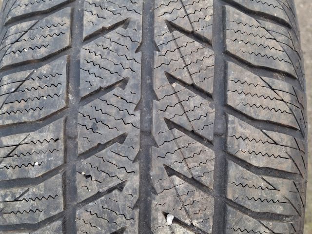 bontott CITROËN DS4 Alufelni Szett Gumival