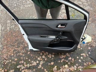bontott CITROËN DS4 Bal első Ajtó (Részeivel)