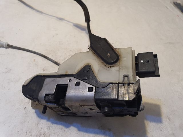 bontott CITROËN DS4 Bal első Ajtózár