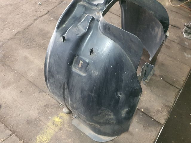 bontott CITROËN DS4 Bal első Első Dobbetét (Kerékjárati, Műanyag)